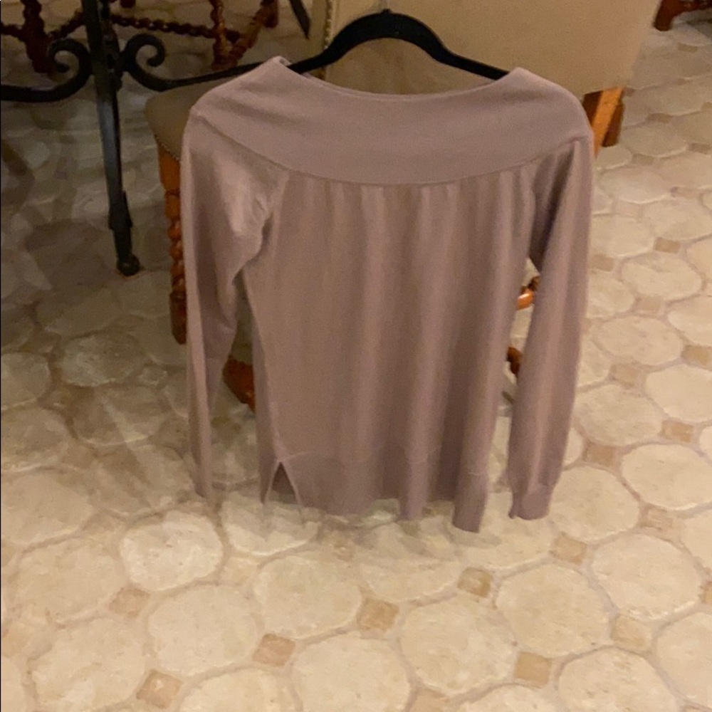 Mauve colored 70% cashmere sweater